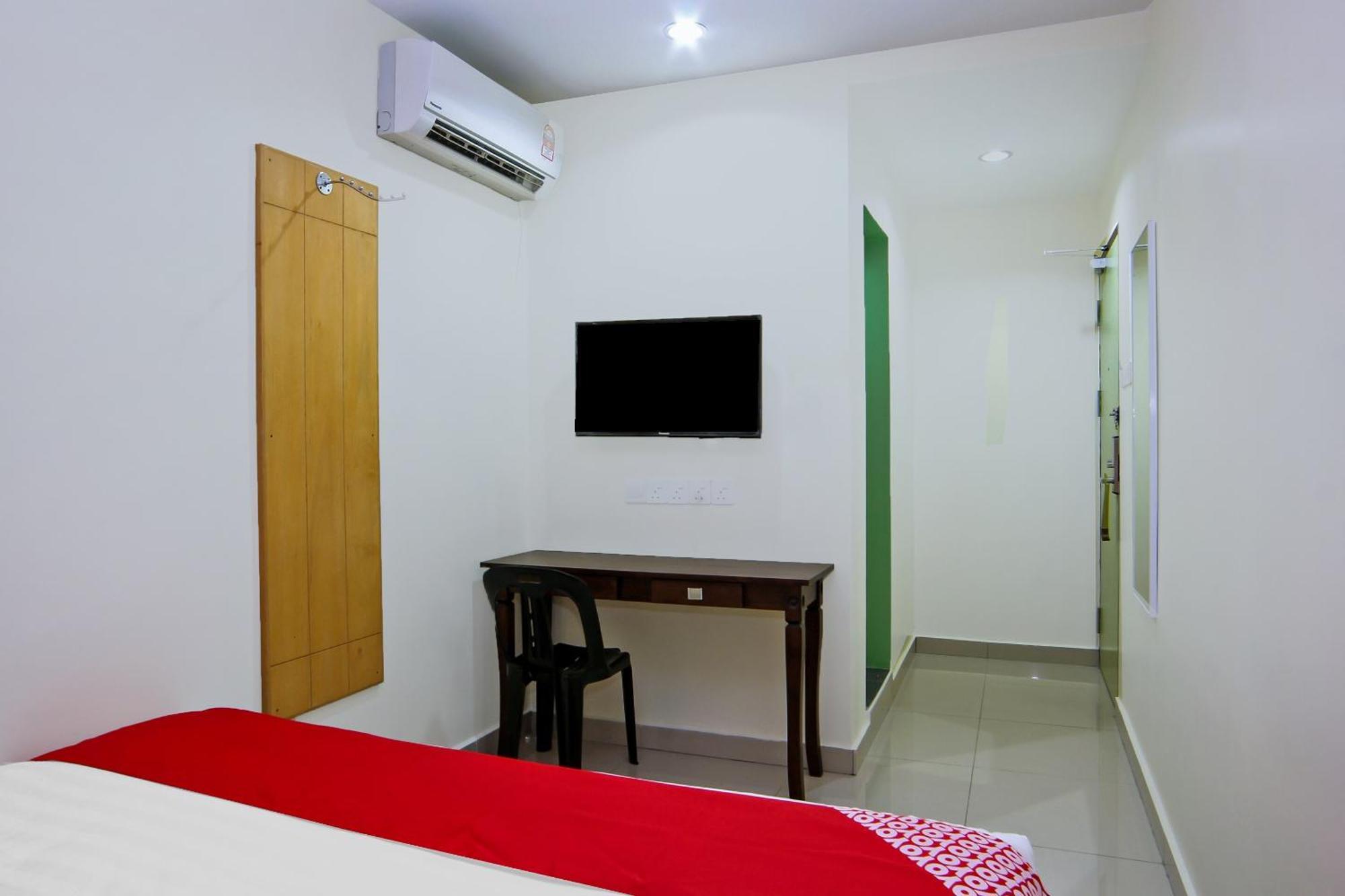 Oyo 44054 Holiday Mansion Inn Sibu Eksteriør billede