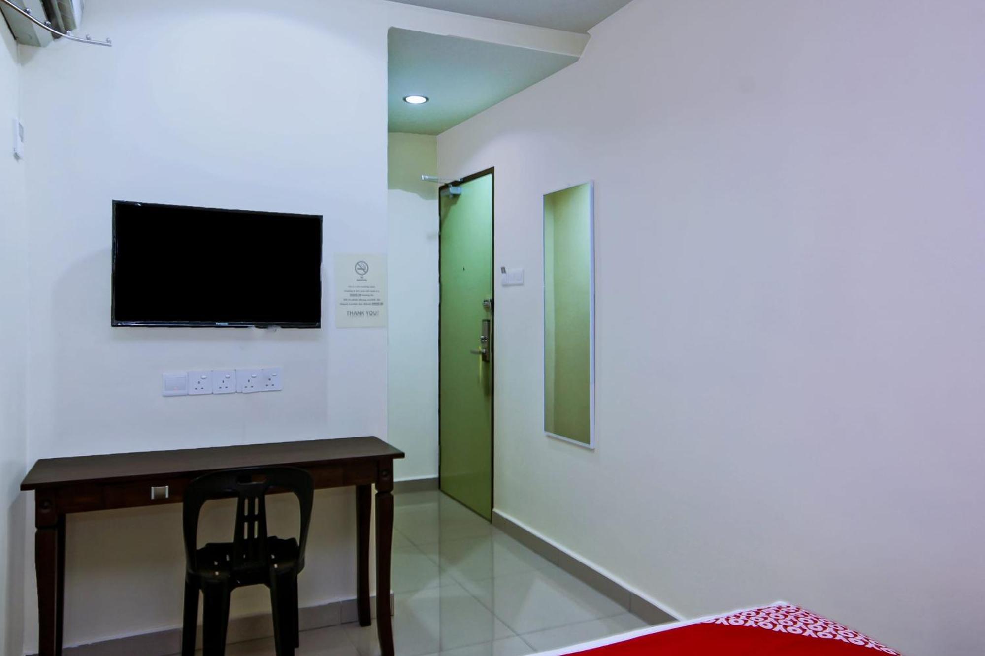 Oyo 44054 Holiday Mansion Inn Sibu Eksteriør billede