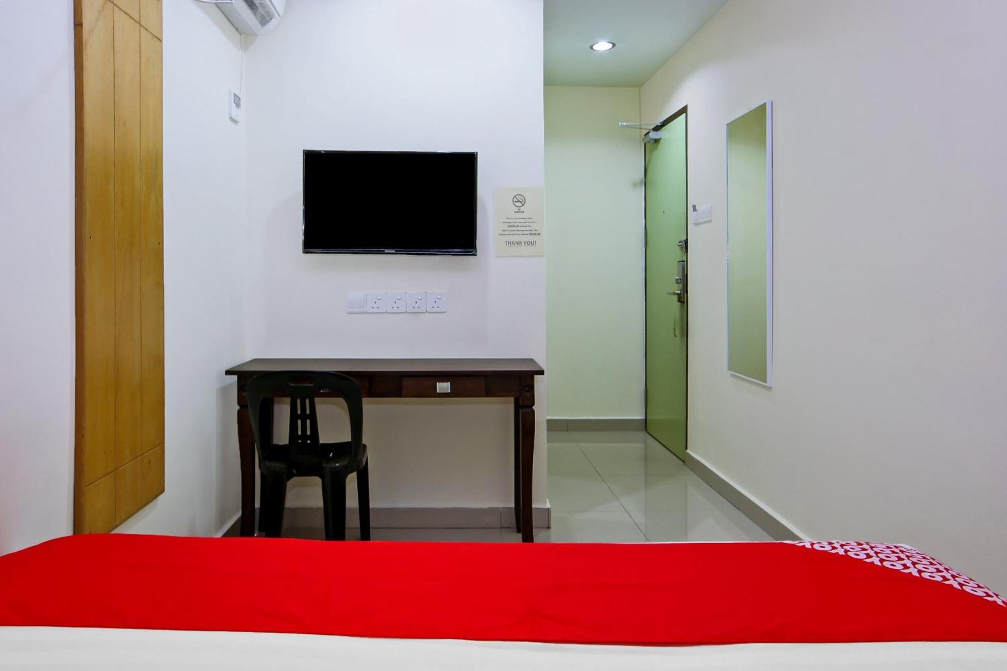 Oyo 44054 Holiday Mansion Inn Sibu Eksteriør billede
