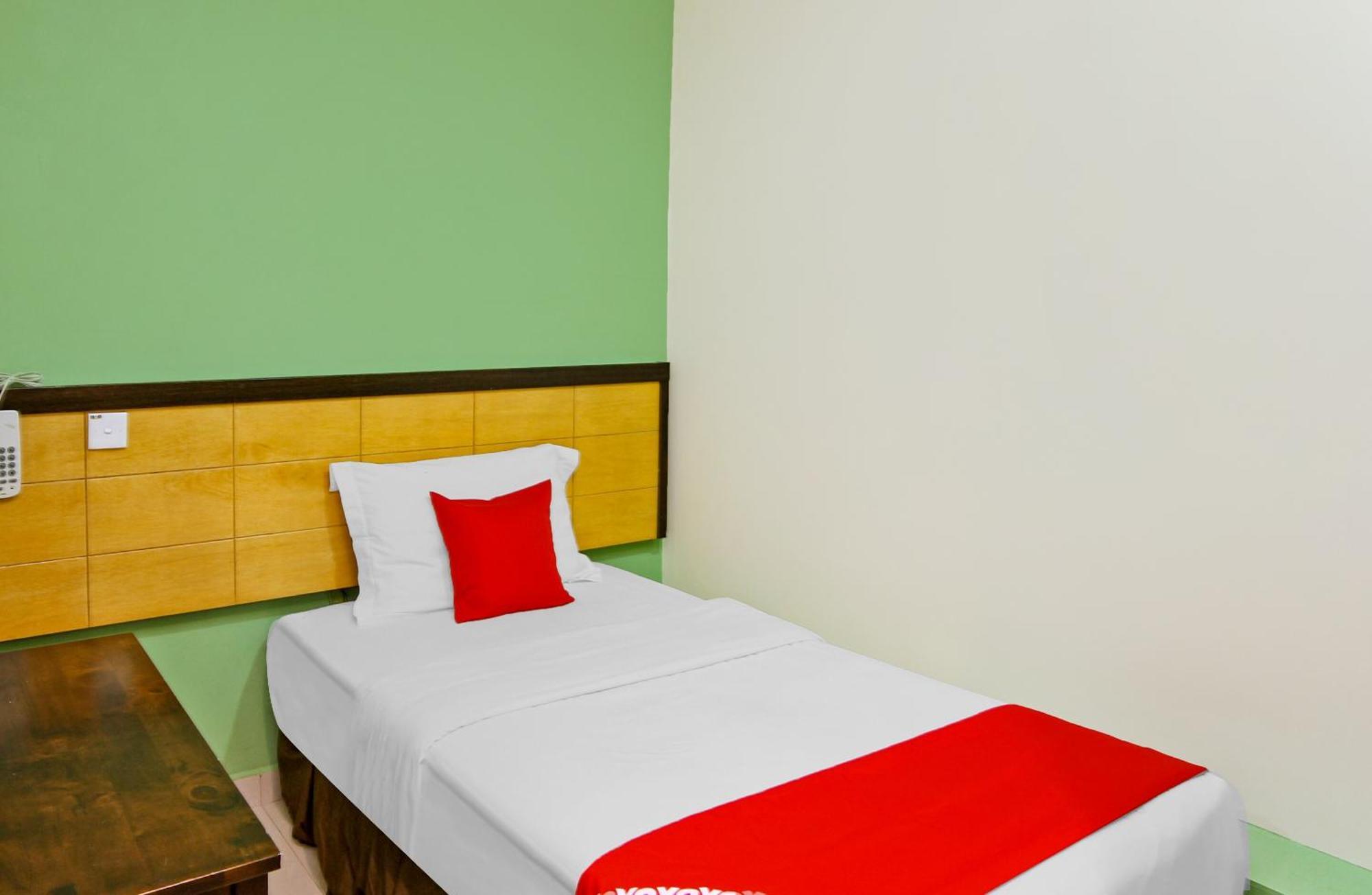 Oyo 44054 Holiday Mansion Inn Sibu Eksteriør billede